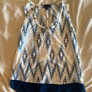 Signature Studio Tank Top Women’s Medium Blue